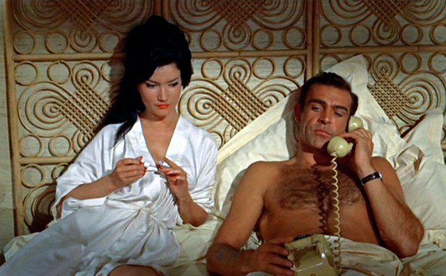 Шон Коннери в фильме «Доктор Но», 1962 год.