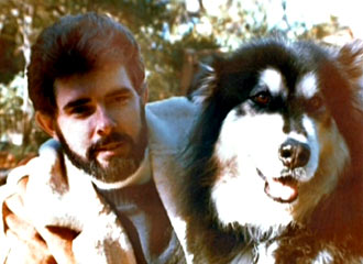 Джордж Лукас и его собака Индиана