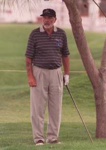 Шон Коннери на турнире по гольфу. 1998 год.